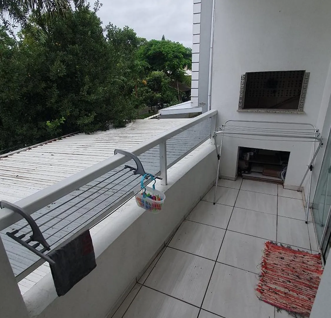 Apartamento Praia Ingleses- Florianopolis - Sc - 2 Quartos E 2 Banheiros