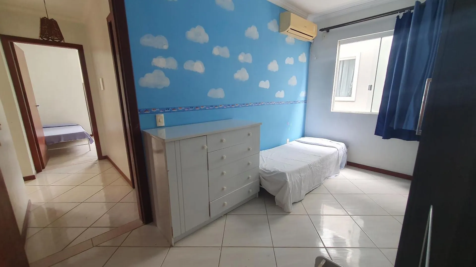 Apartamento Praia Ingleses- Florianopolis - Sc - 2 Quartos E 2 Banheiros 0*,